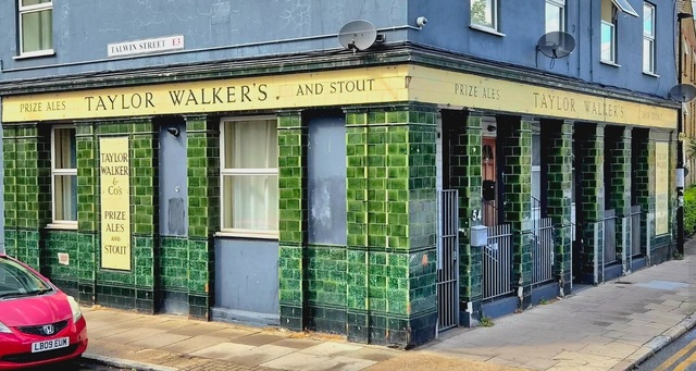Imperial Crown, Bromley By Bow