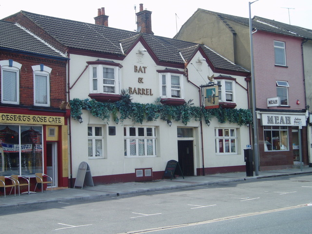 Bat & Barrel, Luton