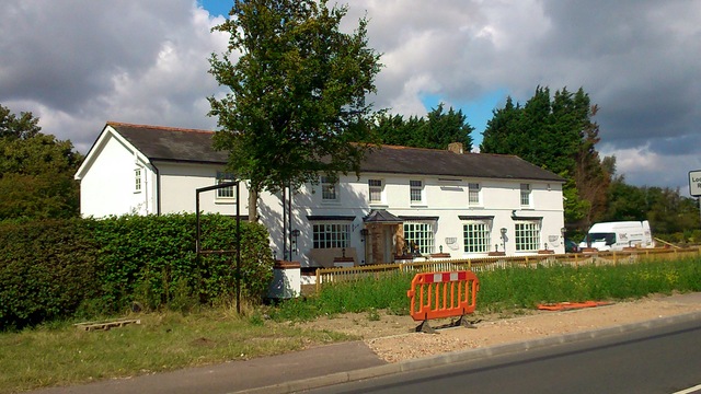 Rose & Crown, Saunderton