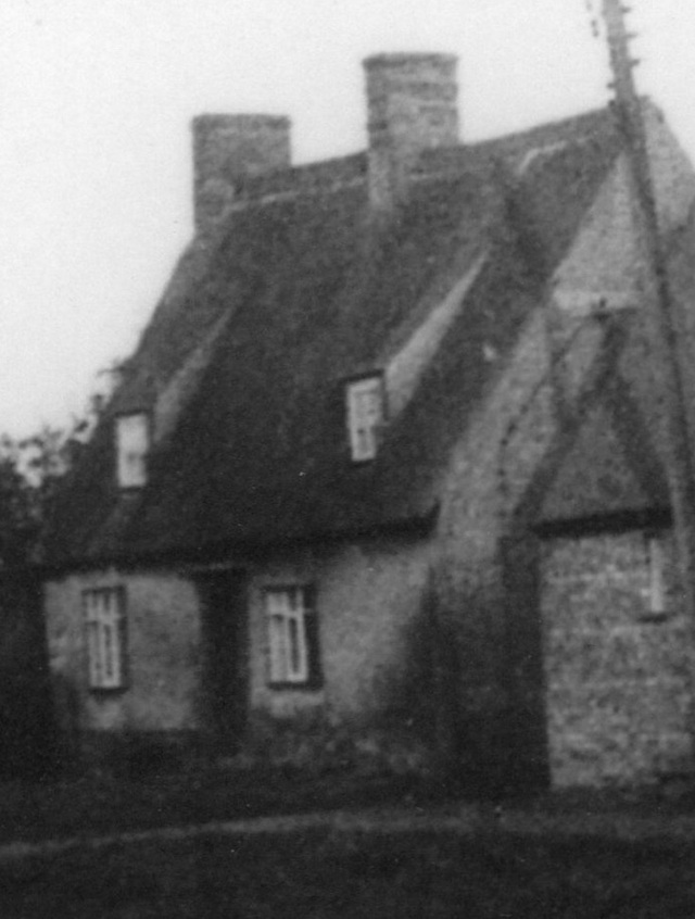 Hare & Hounds, Over