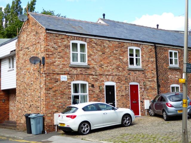 British Columbia, Macclesfield