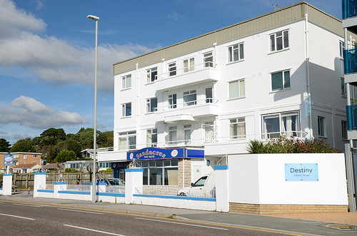 The Sandacres, Poole