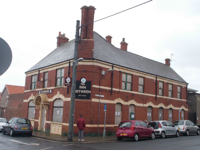 Inn Between, Seaham