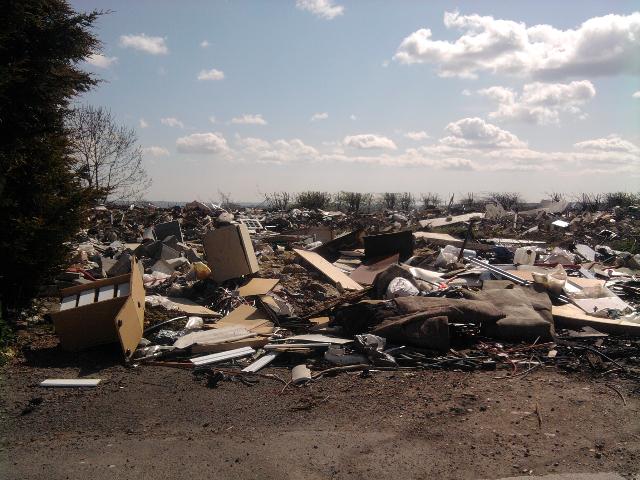 Jingling Gate, West Pelton