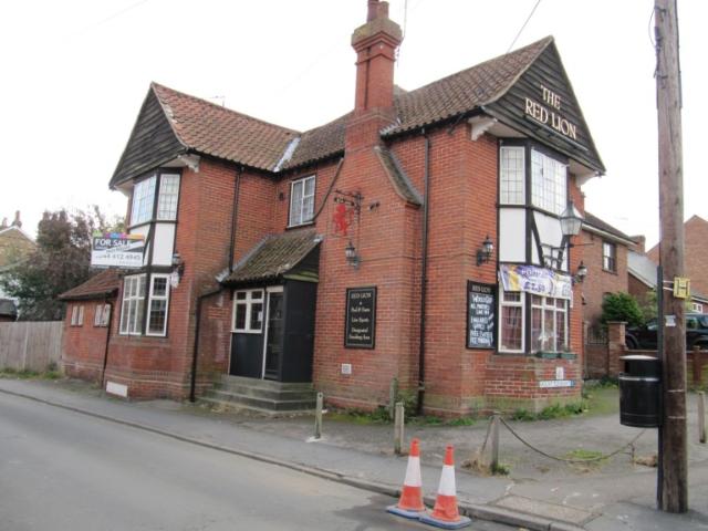Red Lion, Halstead