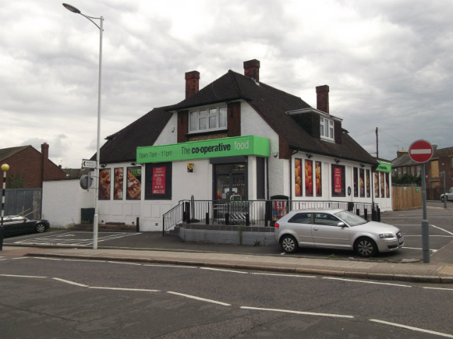 County Arms, Ilford
