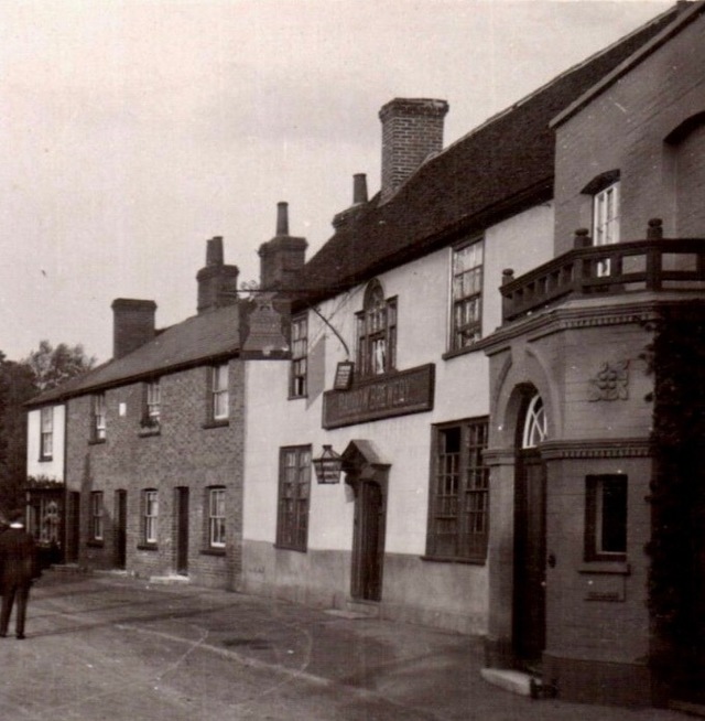 Bell Inn, Little Waltham Bell Inn, Little Waltham