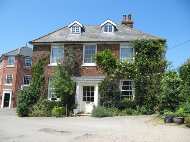Yachtsmans Arms, Wivenhoe Yachtsmans Arms, Wivenhoe