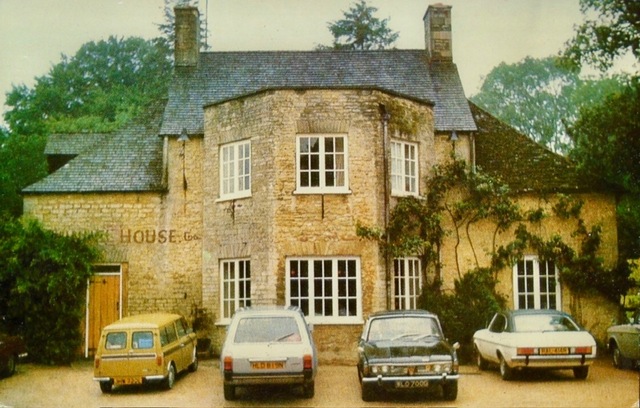 Tunnel House Inn, Coates Tunnel House Inn, Coates