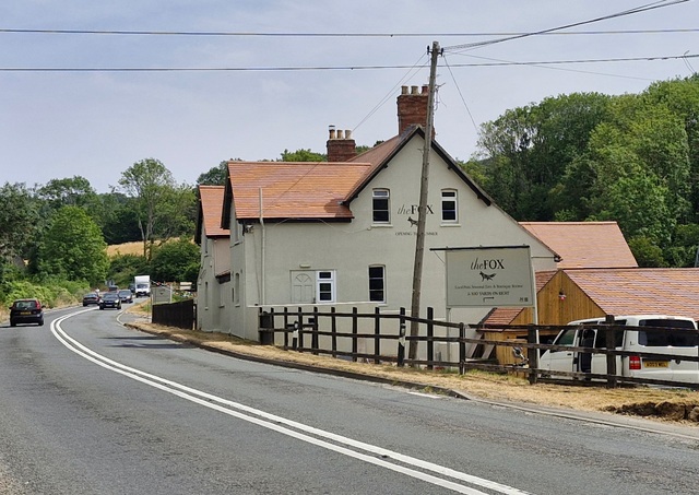 Reservoir Inn, Dowdeswell