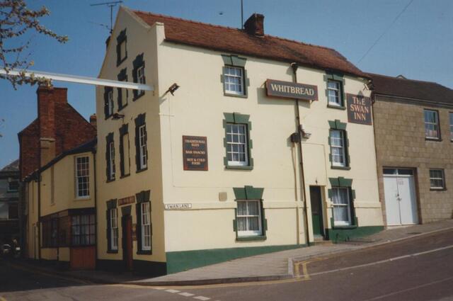 Swan Inn, Stroud