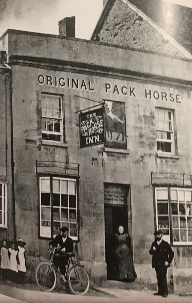Old Pack Horse, Winchcombe Old Pack Horse, Winchcombe