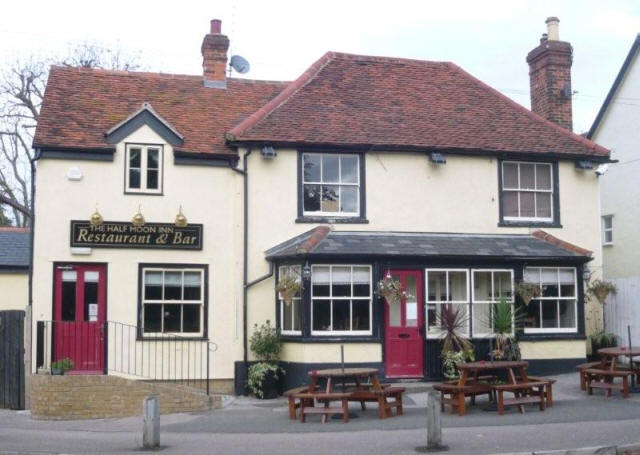 Half Moon, High Wych Half Moon, High Wych