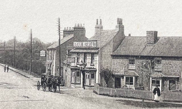 Red Lion, South Mimms Red Lion, South Mimms