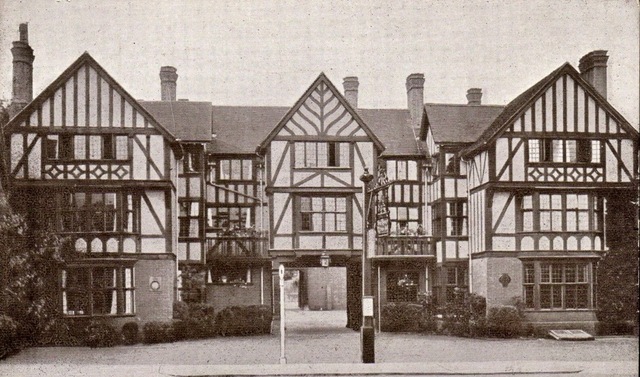 Rose & Crown, Tring