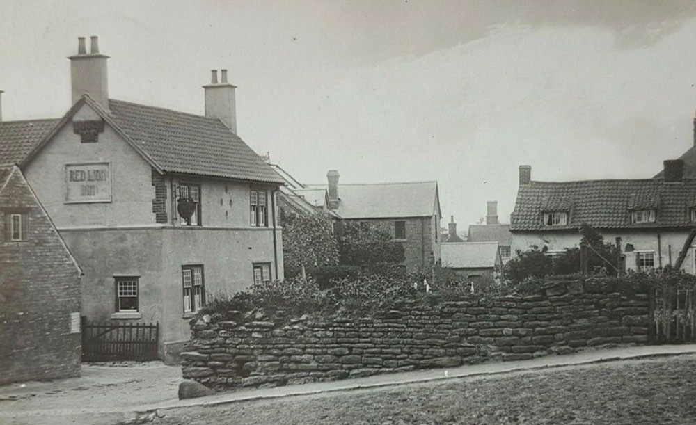Red Lion, Stathern