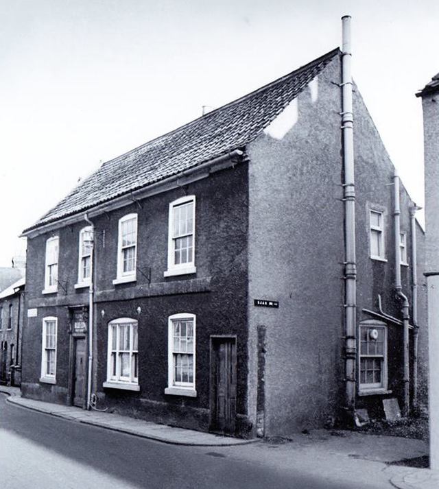 Blue Cow, Grantham