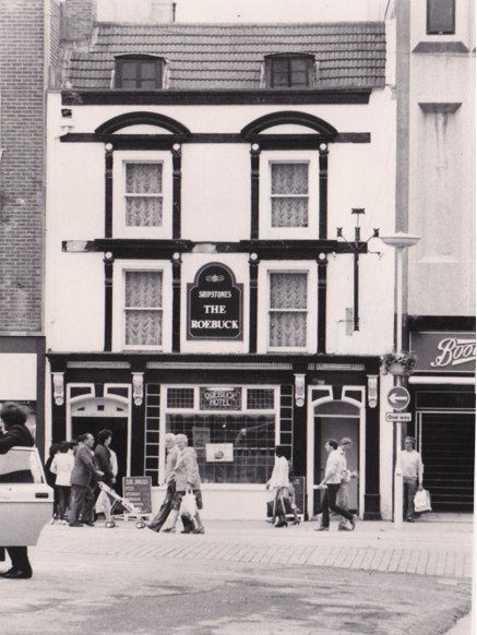 Roebuck, Lincoln