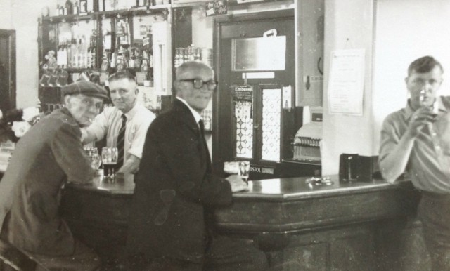New Bell, Spalding