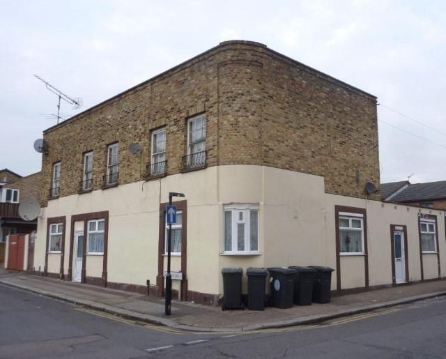 Hollybush, Leyton, E10