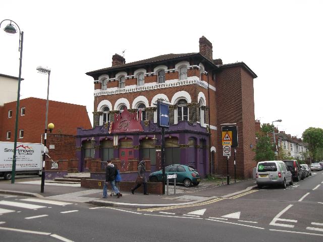 Lincolns, Leytonstone, E11 Lincolns, Leytonstone, E11