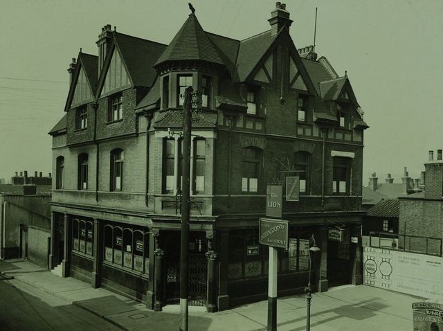 The Lion, Stratford The Lion, Stratford
