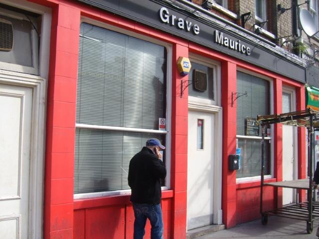 Grave Maurice, Shoreditch Grave Maurice, Shoreditch