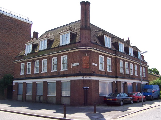 Earl Of Zetland, Hackney