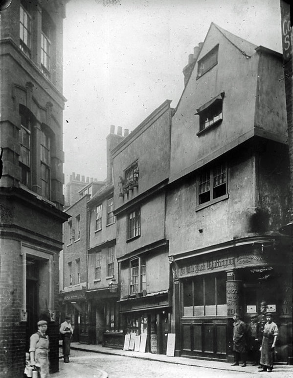 Old Dick Whittington, Clerkenwell Old Dick Whittington, Clerkenwell