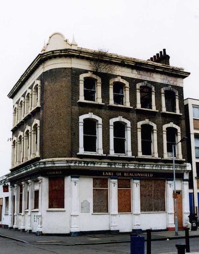 Earl Of Beaconsfield, Rotherhithe Earl Of Beaconsfield, Rotherhithe