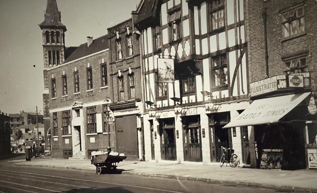 Lilliput Hall, Rotherhithe Lilliput Hall, Rotherhithe