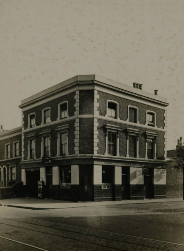 The Warrior, Rotherhithe