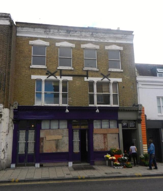 Brown Bear, Deptford Brown Bear, Deptford