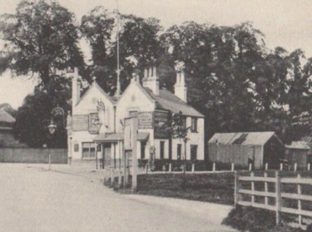 Railway Hotel, Barnes Railway Hotel, Barnes