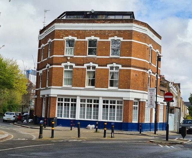 Larkhall Tavern, Clapham Larkhall Tavern, Clapham