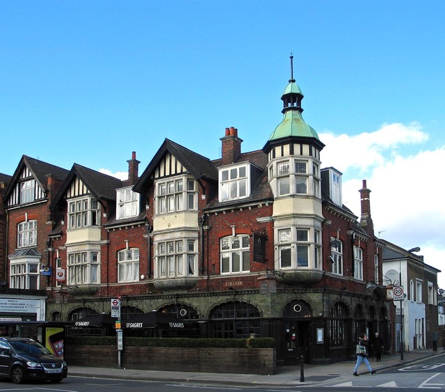 Queen Adelaide, Shepherd's Bush Queen Adelaide, Shepherd's Bush