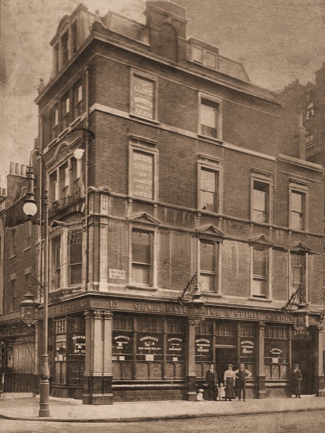 The Globe, Mayfair
