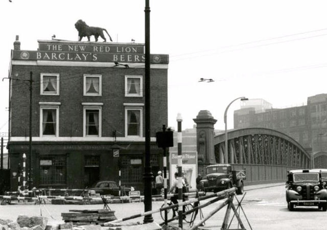 Red Lion, Bayswater Red Lion, Bayswater