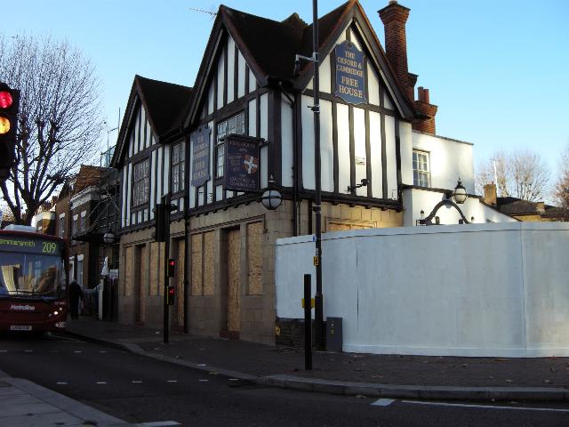 Oxford & Cambridge, Hammersmith Oxford & Cambridge, Hammersmith