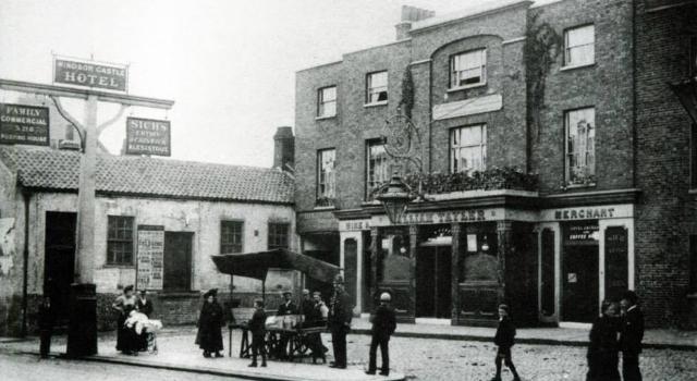 Windsor Castle, Hammersmith
