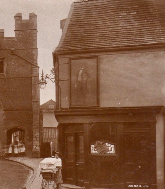 Honest Lawyer, Kings Lynn