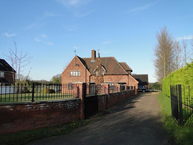 Fox & Hounds, Marham