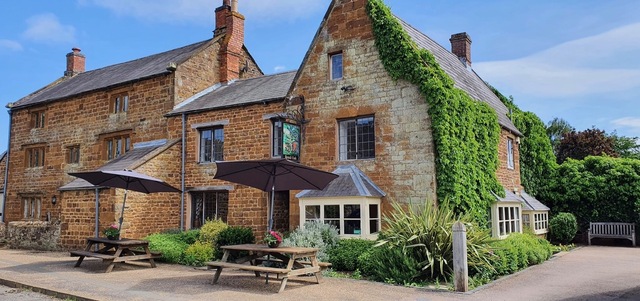 Royal Oak, Eydon Royal Oak, Eydon
