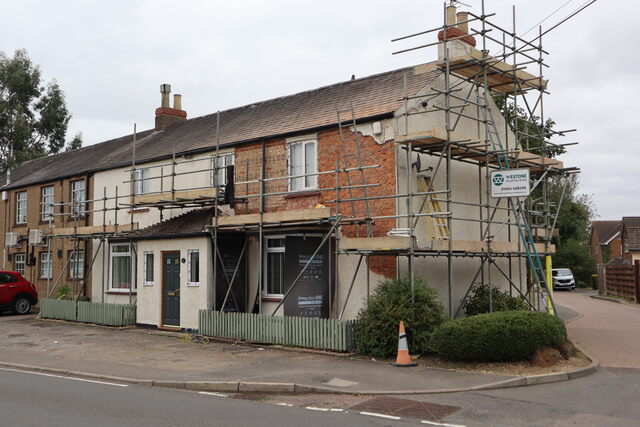 Fox & Hounds, Roade