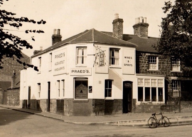 Blue Bell, Wellingborough