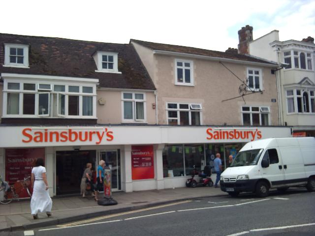 Fighting Cocks, Thame