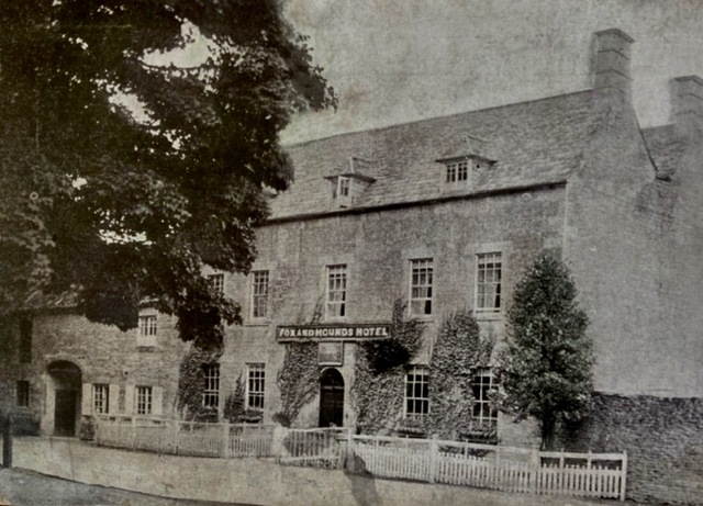 Fox & Hounds, Exton