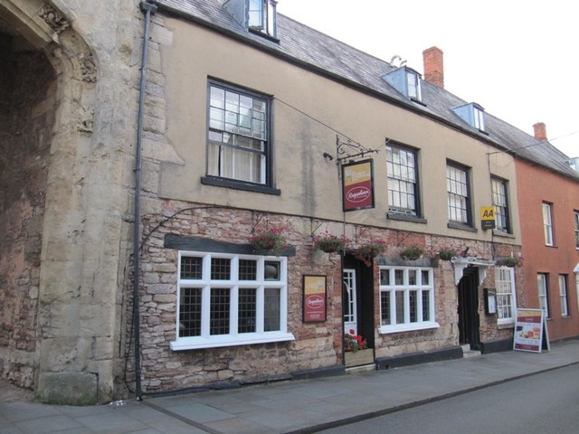 Ancient Gatehouse Hotel, Wells