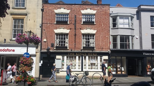 Kings Head, Wells