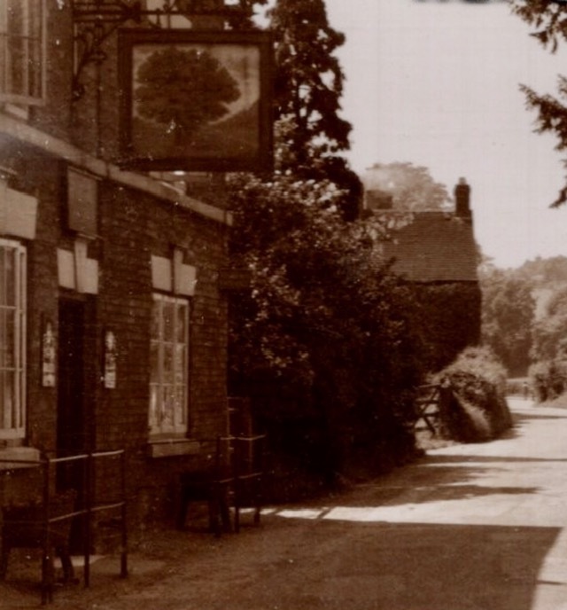 Royal Oak, Denstone